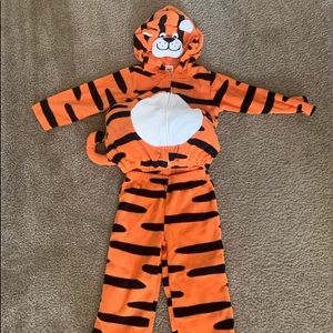 Size 24 month tiger costume